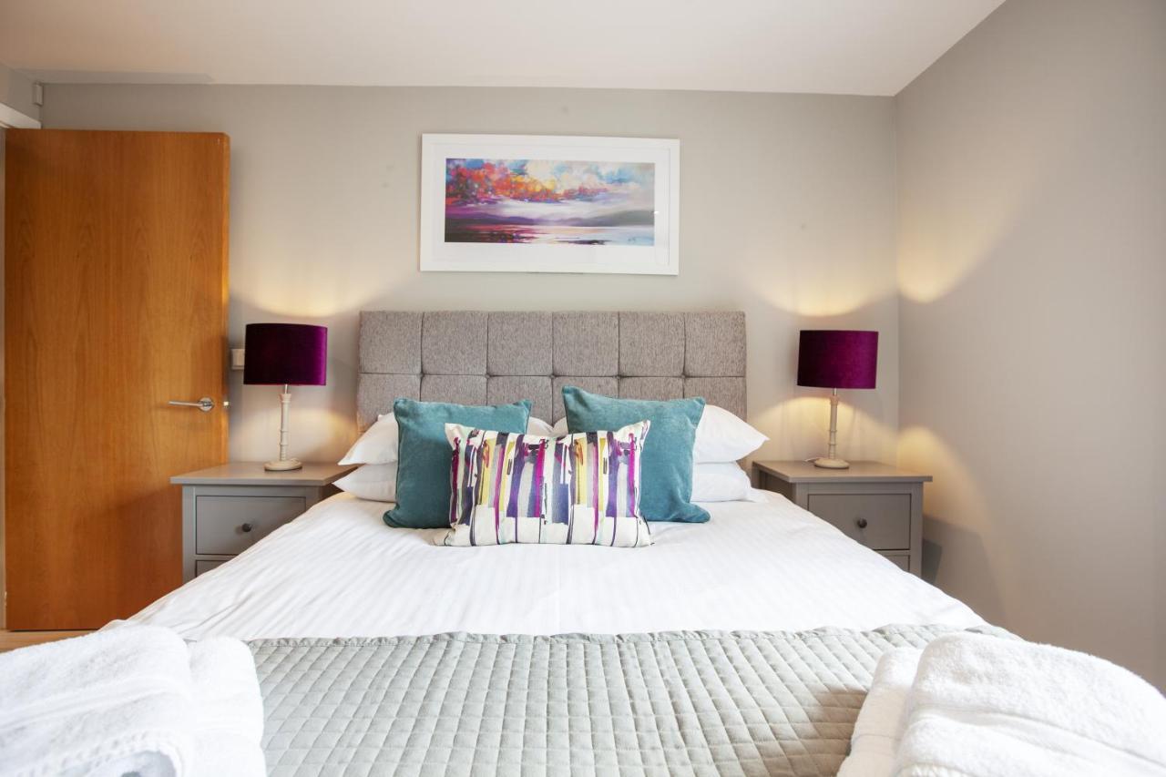 Urban Living'S - The Wesley Beautiful City Centre Apartment With Balcony Oxford Exterior photo